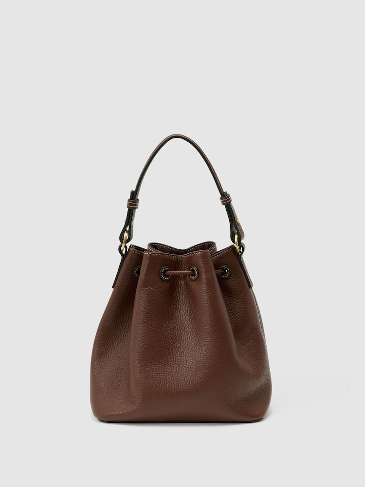 Reiss Esther Grained-Leather Bucket Bag - Imagen 6 de 6