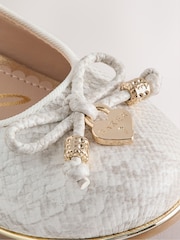 Chaussures Mary Jane à nœud papillon serpent Baker by Ted Baker - Image 4 sur 6