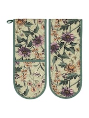 Wylder Green Wallflower Botanical Double Oven Gloves - Image 4 of 5
