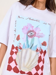 Lipsy Mandy Sade Print Oversized T-Shirt - Image 4 of 4