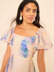 Love & Roses Animal Ombre Blue Flutter Sleeve Pleated Bodice Midi Dress - Image 2 of 4