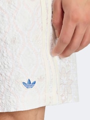 adidas originals Neutral Resort Shorts - Image 3 of 5