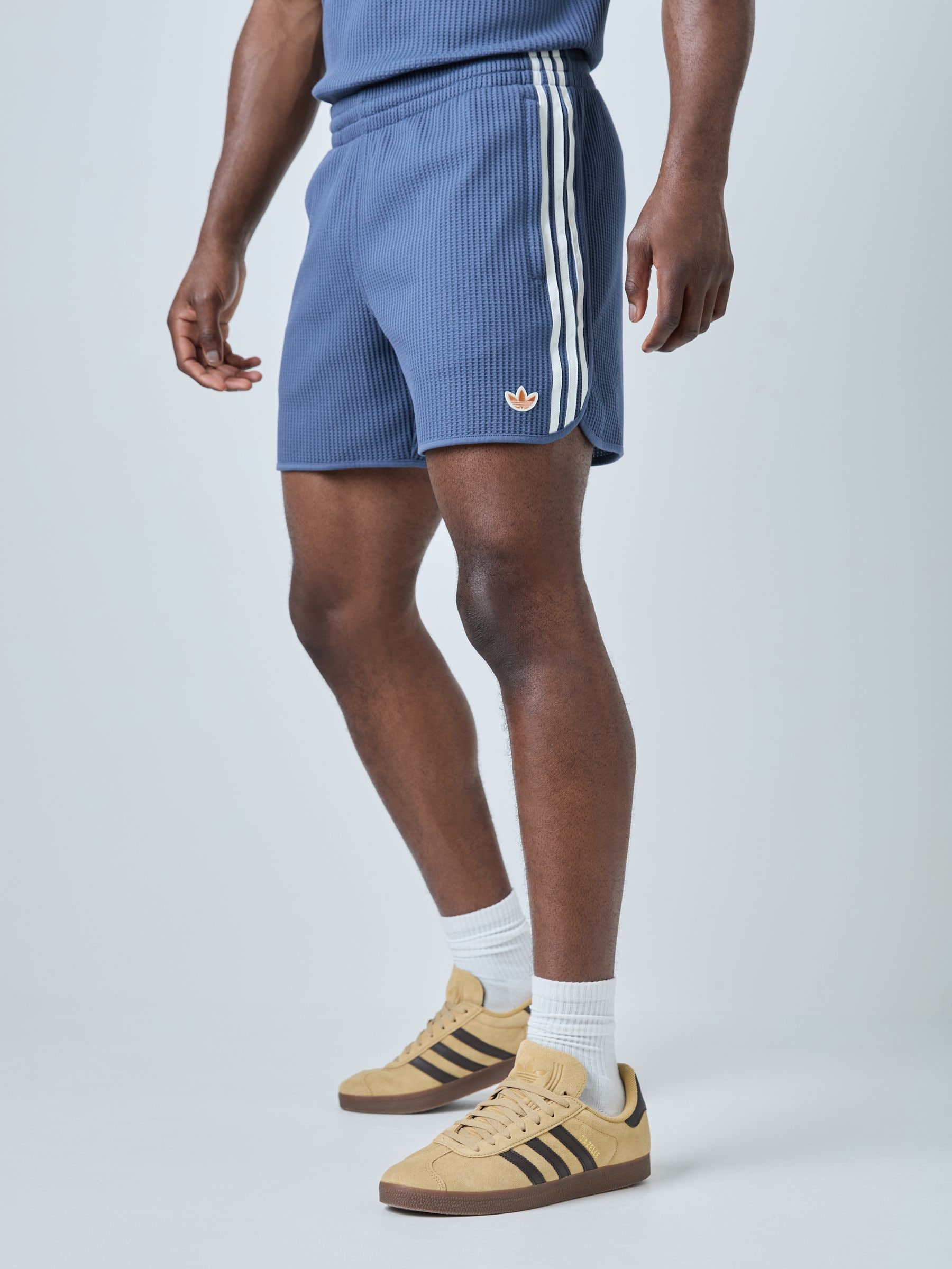 Next：日本 ネイビー - adidas Originals ワッフルニット Sprinter