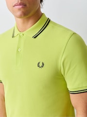 Fred Perry Green Tipped Polo Shirt - Image 4 of 5