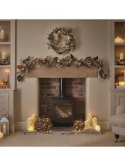 Lights4fun 2m Pre Lit Autumn Winter Garland - Image 5 of 6