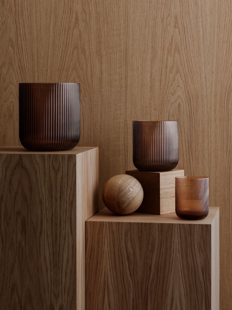 blomus Coffee Brown Large VEN Hurricane Medium - Image 1 of 2 blomus Coffee Brown Large VEN Hurricane Medium - Image 1 of 2