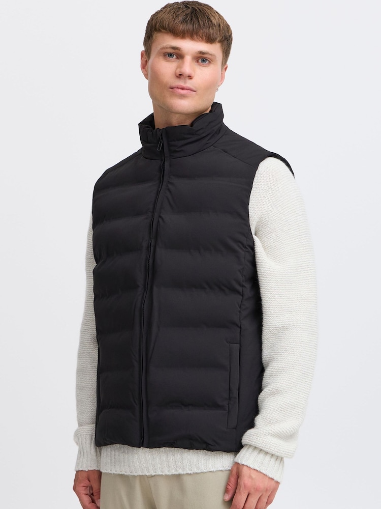 !Solid MILAS High Neck Vest Black Jacket - Image 1 of 5 !Solid MILAS High Neck Vest Black Jacket - Image 1 of 5