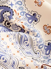 Crema/azul cachemira - Bañador moldeador con pernera fruncida, escote bandeau y efecto moldeador en el vientre - Imagen 9 de 9