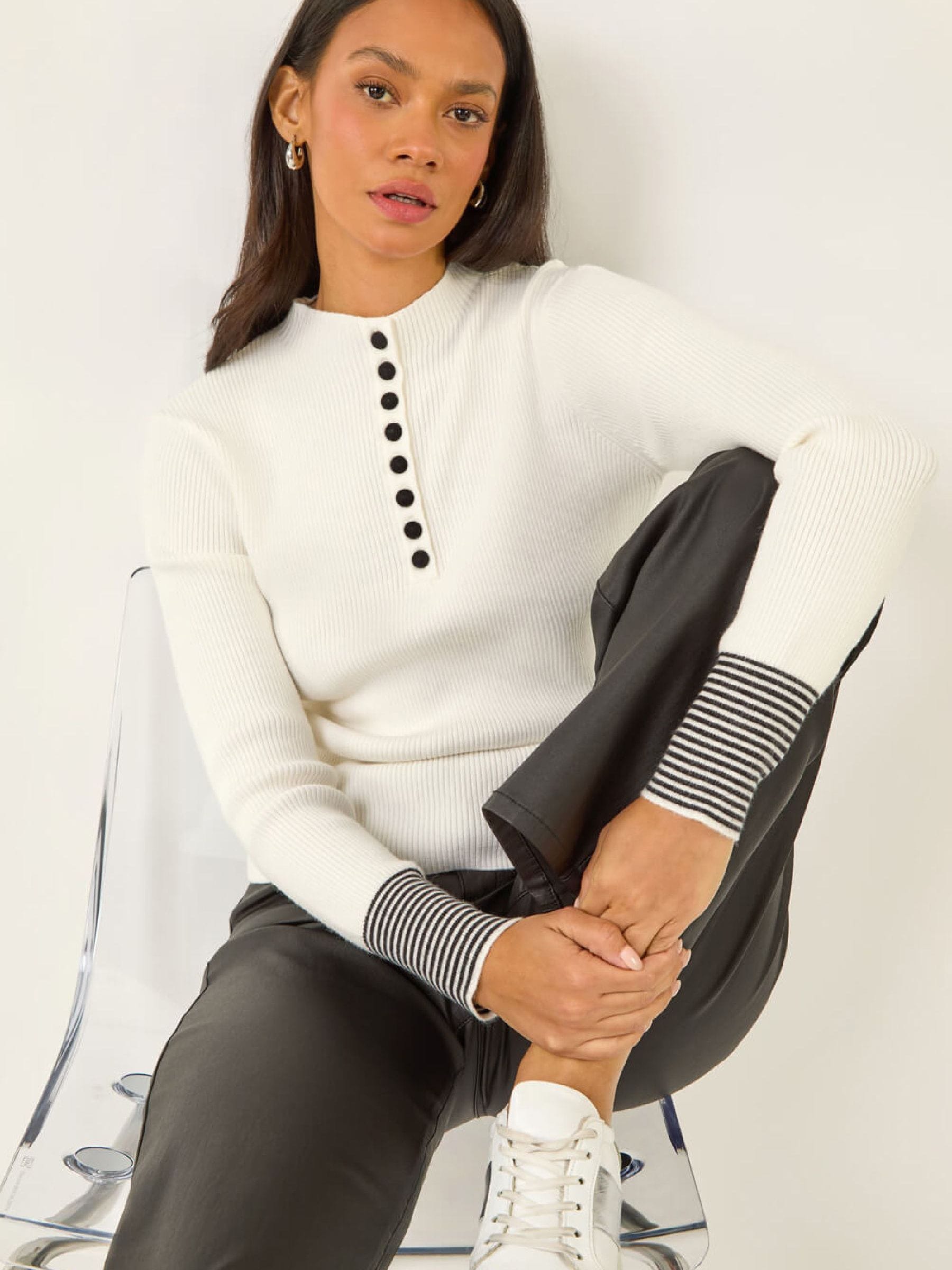 Roman Women's White Buttoned Ribbed Knit Jumper - Image 1