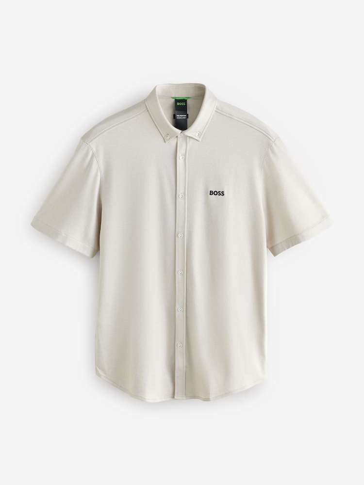 كريم - تيشرت Motion كُم قصير تلبيس قياسي من BOSS - Image 1 of 1