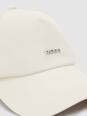 قبعة بيسبول Emery بشعار تقني من Reiss - صورة 4 من 4