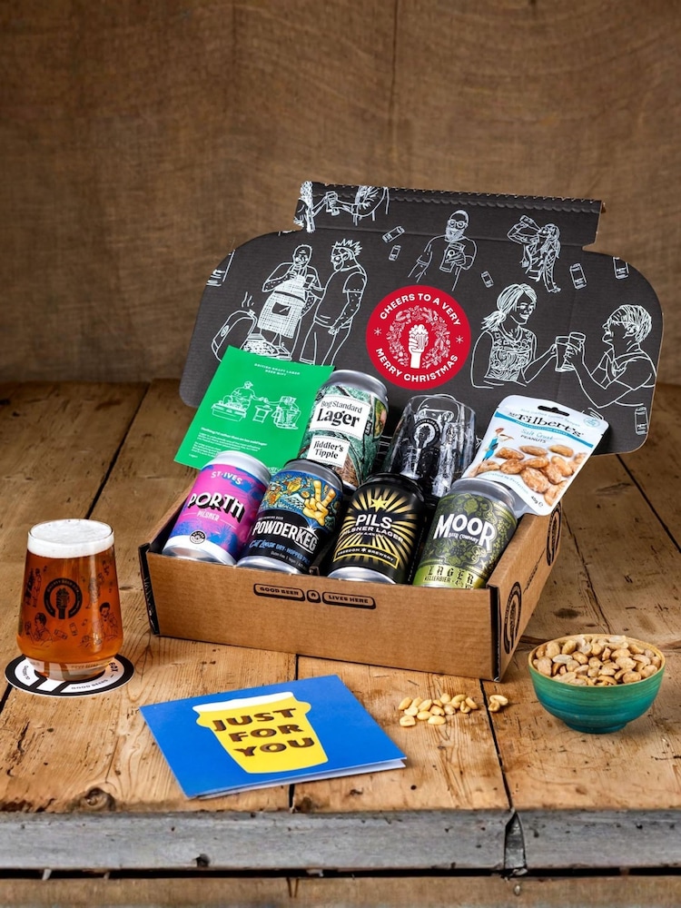 QWERTY Beer Box Merry Christmas Real Ale Beer Gift Hamper - Image 2 of 4 QWERTY Beer Box Merry Christmas Real Ale Beer Gift Hamper - Image 2 of 4