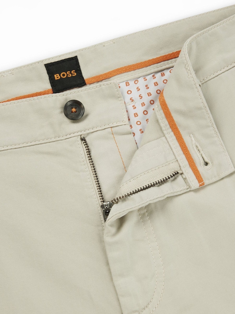 שמנת - BOSS, מכנסיים בגזרה רגילה - תמונה 2 מתוך 2 שמנת - BOSS, מכנסיים בגזרה רגילה - תמונה 2 מתוך 2