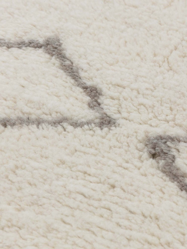 Asiatic Rugs Grey Azera Washable Beber Rug - Image 7 of 7 Asiatic Rugs Grey Azera Washable Beber Rug - Image 7 of 7