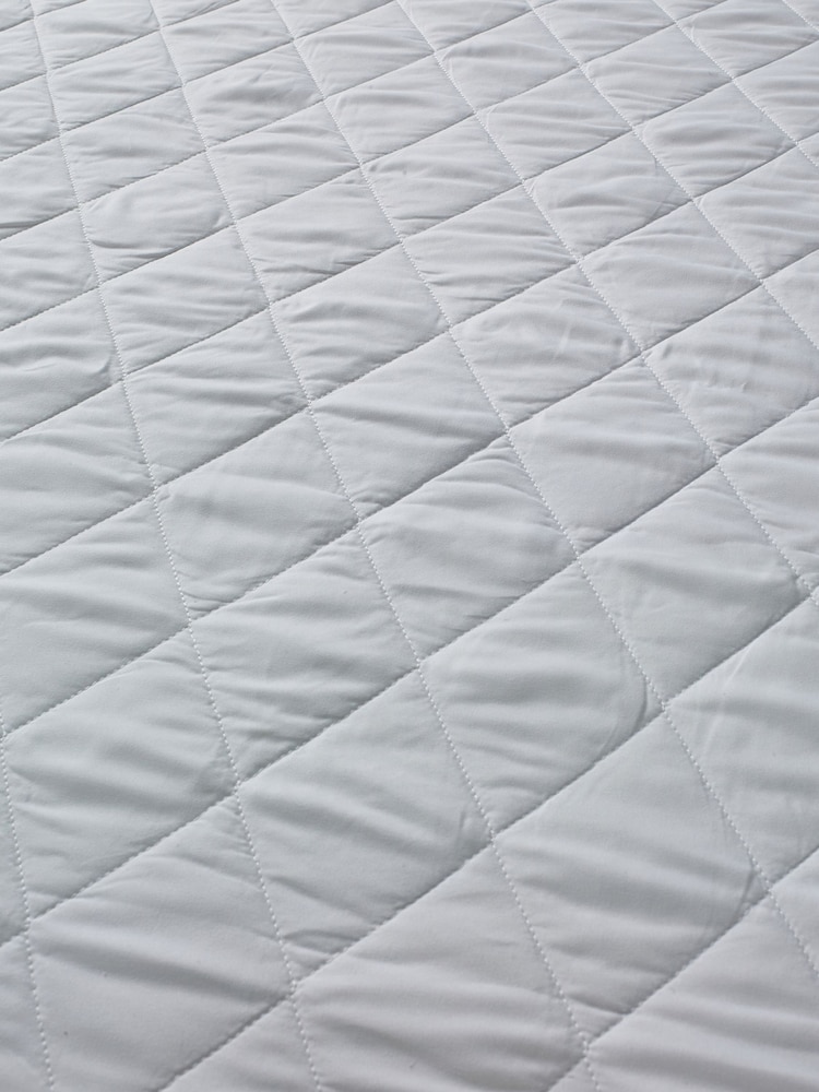 Downland Microfibre Anti Allergy Mattress Protector - Image 2 of 4