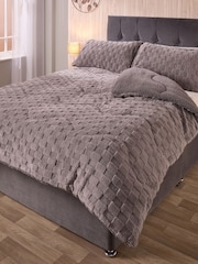 Downland 10.5 Tog Large Chunky Waffle Coverless Duvet - Image 1 of 6