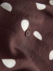 Chocolate Brown/ Ecru Polka Dot - লম্বা হাতা মিডি শার্ট ড্রেস - 3এর মধ্যে 3 ছবি
