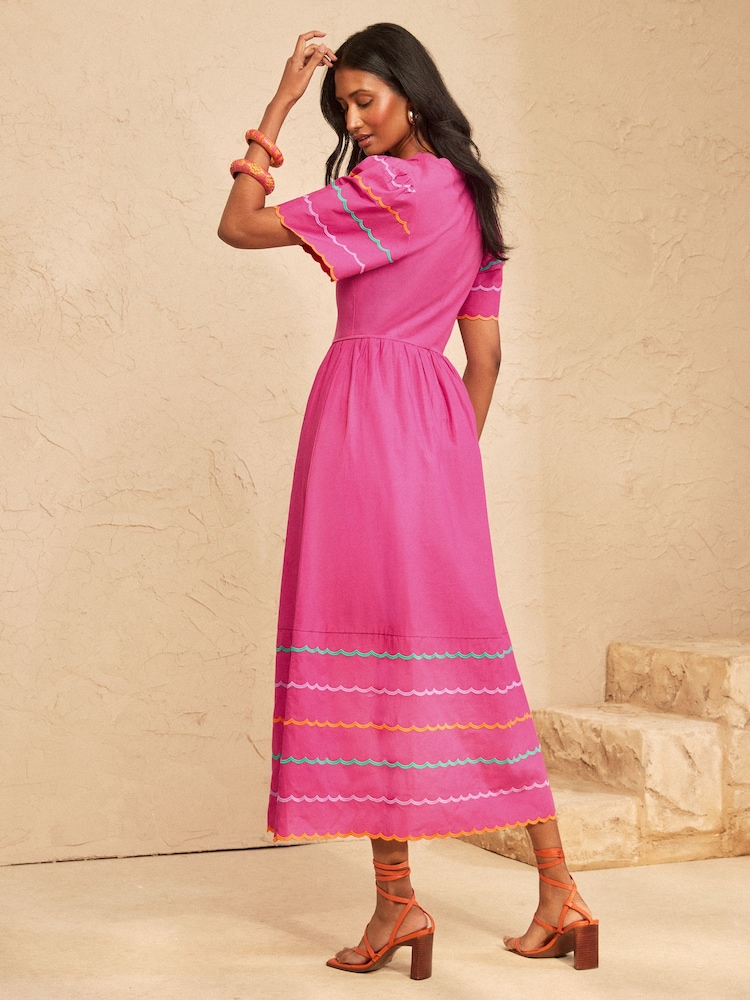 Love & Roses Pink Short Sleeve Scallop Woven Jersey Mix Midi Dress - Image 2 of 4 Love & Roses Pink Short Sleeve Scallop Woven Jersey Mix Midi Dress - Image 2 of 4