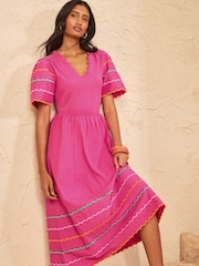 Love & Roses Pink Short Sleeve Scallop Woven Jersey Mix Midi Dress - Image 3 of 4