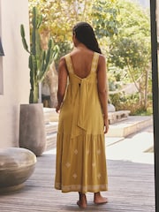 Chartreuse Green Seersucker Jersey Mirror Detail Midi Dress - Image 4 of 10