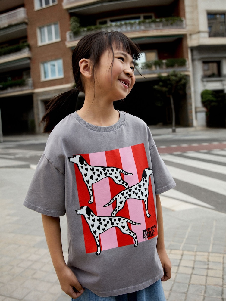 Gris Dalmation - T-shirt graphique oversize Kendra Dandy (3-16ans) - Image 1 de 9