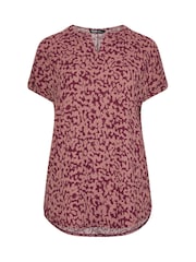 Yours Curve Red Abstract Notch Neck Top - Image 5 of 5