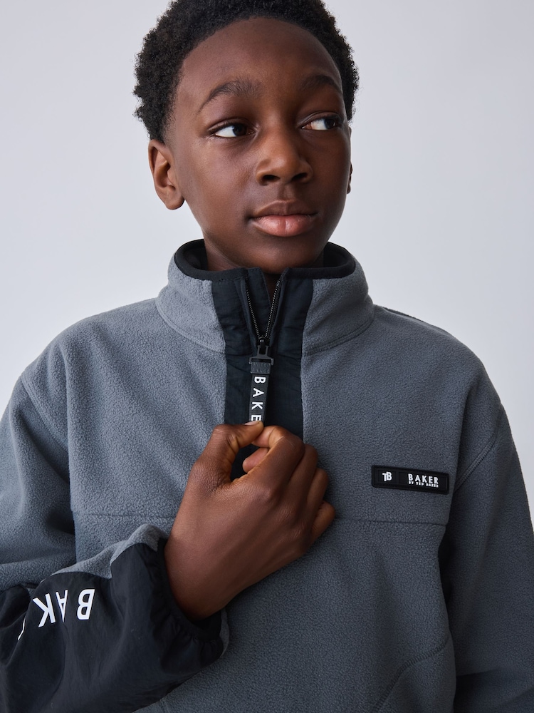 Baker by Ted Baker Hög ståkrage Microfleece - Bild 7 av 7 Baker by Ted Baker Hög ståkrage Microfleece - Bild 7 av 7