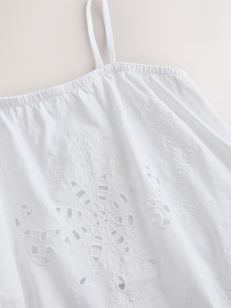 White Broderie Sleeveless Bandana Cami - Image 7 of 7 White Broderie Sleeveless Bandana Cami - Image 7 of 7