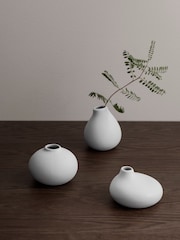 blomus 3 Piece White NONA Vase Set - Image 2 of 2