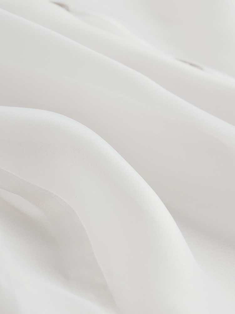 أبيض - قميص شفاف بأكمام قصيرة وياقة حرف V - صورة 8 من 8