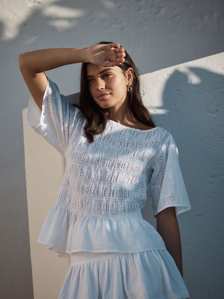 تطريز أبيض - رداء عُلوي مُجمّع بكُم قصير ورقبة عريضة - صورة 1 من 5