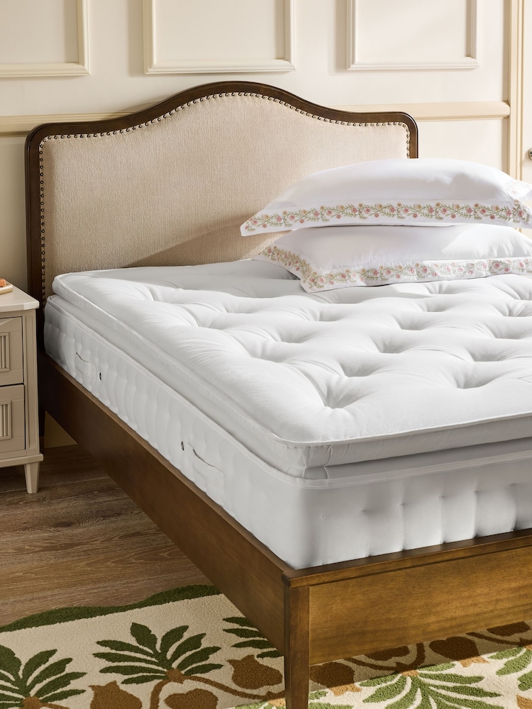 Nina Campbell Lowndes 3000 Pocket Sprung Pillow Top Medium Mattress - Image 2 of 3 Nina Campbell Lowndes 3000 Pocket Sprung Pillow Top Medium Mattress - Image 2 of 3