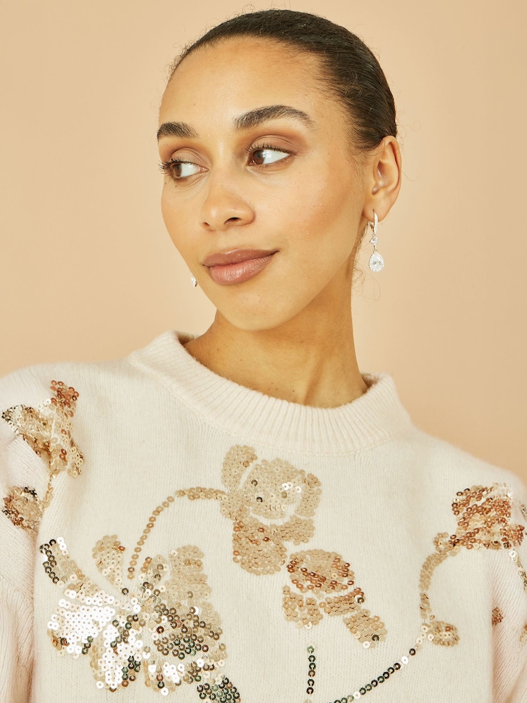 Yumi Cream Relaxed Knitted Jumper With Sequin Detail - Image 5 of 5 Yumi Cream Relaxed Knitted Jumper With Sequin Detail - Image 5 of 5