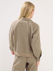 PixieGirl Petite Stripete Kontrastpipingjakke - Bilde 3 av 5