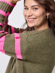 SCAMP & DUDE Green Cardigan with Stripe - Image 5 of 5