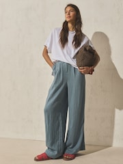 Coral Red Forever Comfort® Woven Footbed Sandals - Image 5 of 9