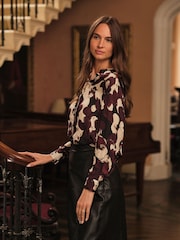 Celtic & Co. Natural Pleated Back Blouse - Image 2 of 4