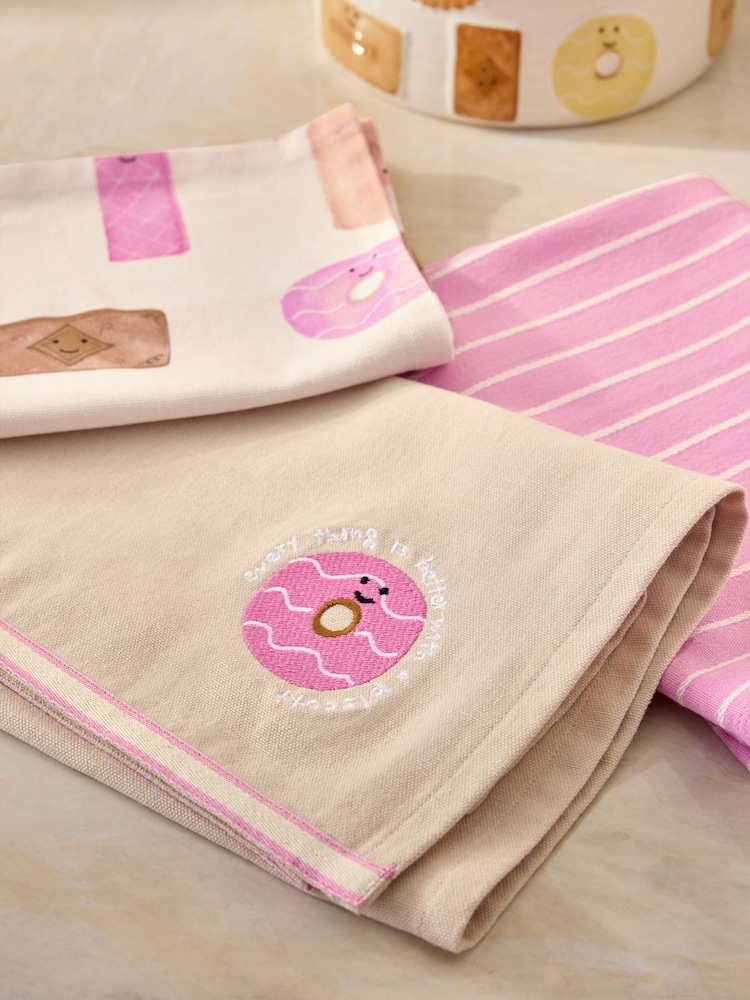 Set of 3 Pink Biscuit Tea Towels - Image 2 of 5 Set of 3 Pink Biscuit Tea Towels - Image 2 of 5