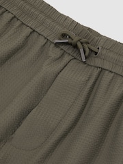 Reiss Dark Sage Green Ajay Seersucker Drawstring Shorts - Image 6 of 6