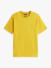 Amarillo - Camiseta de cuello redondo con bordado de bandera de Tommy Hilfiger - Imagen 5 de 5