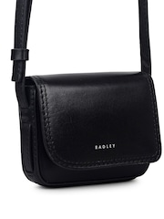 黑色 - Radley Pocket Street Card 斜挎包 - 4的图像3｝