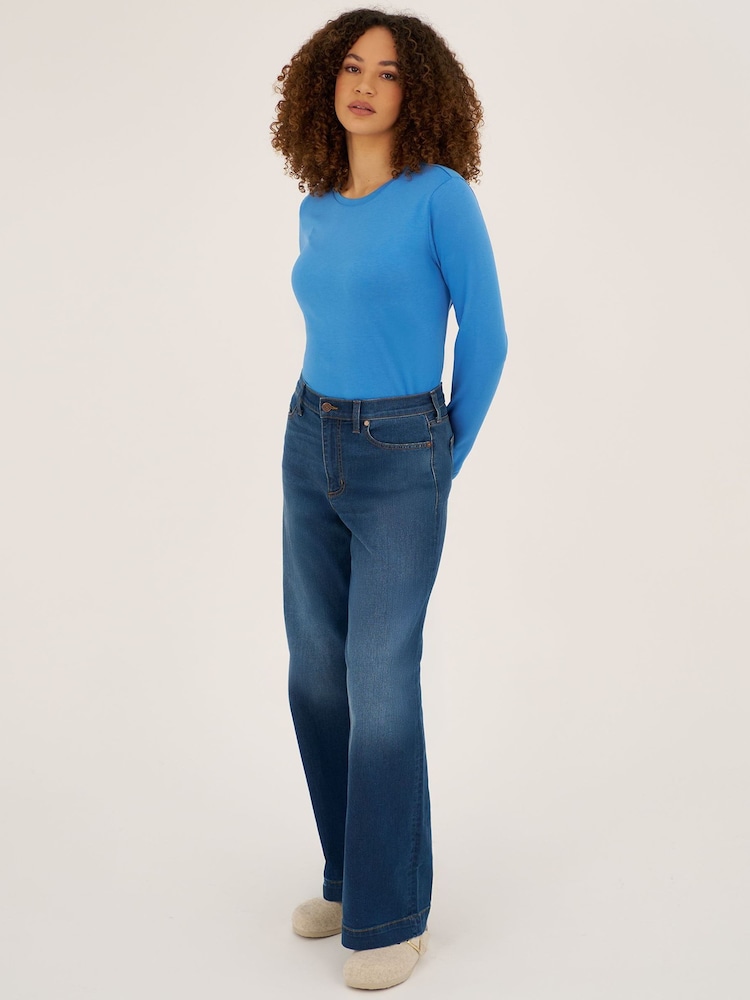 Lands' End Light Pink 100% Cotton Supima Long Sleeve T-Shirt - Image 2 of 6 Lands' End Light Pink 100% Cotton Supima Long Sleeve T-Shirt - Image 2 of 6