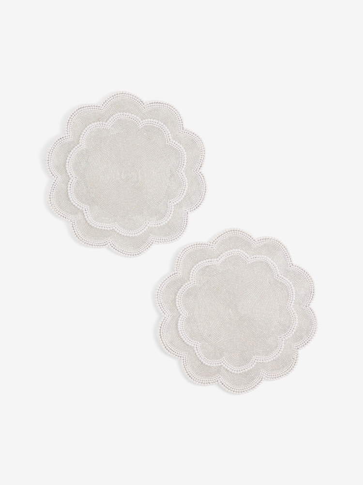Set of 2 Pearl Beaded Scallop Placemats - Image 5 of 5