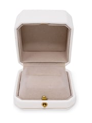 Kate Spade White Heirloom Ring Box Bridal Toile - Image 4 of 4