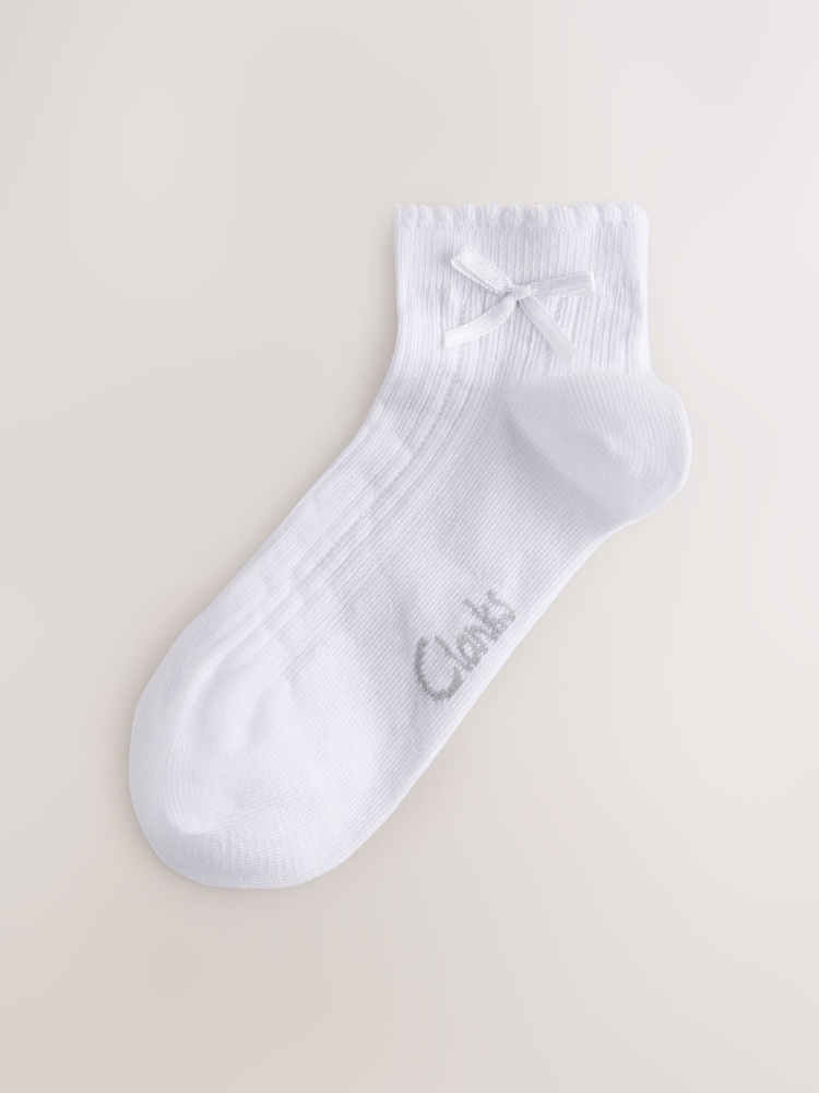 Belo - Clarks Clarks Back to School čarape za trenere sa mašnom 5 paket - Slika 2 od 8 Belo - Clarks Clarks Back to School čarape za trenere sa mašnom 5 paket - Slika 2 od 8