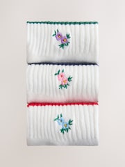 White Floral Embroidered Cushion Sole Ribbed Sport Cropped Ankle Socks 3 Pack With Arch Support - Image 2 of 7