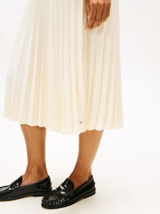 Tommy Hilfiger Nude Pleated Twill Midi Skirt - Image 5 of 6