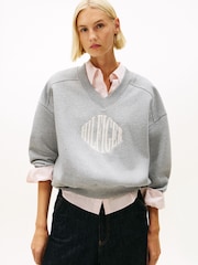 Tommy Hilfiger Flex Fleece Logo Embroidery V-Neck Sweatshirt - Imagen 1 de 5