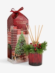 Festive Spice Red Light Up Wreath 180ml Reed Diffuser - Image 6 of 6
