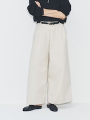 The Set Pleated Chino Trousers 2 Pack Stone/Black - Image 5 of 10